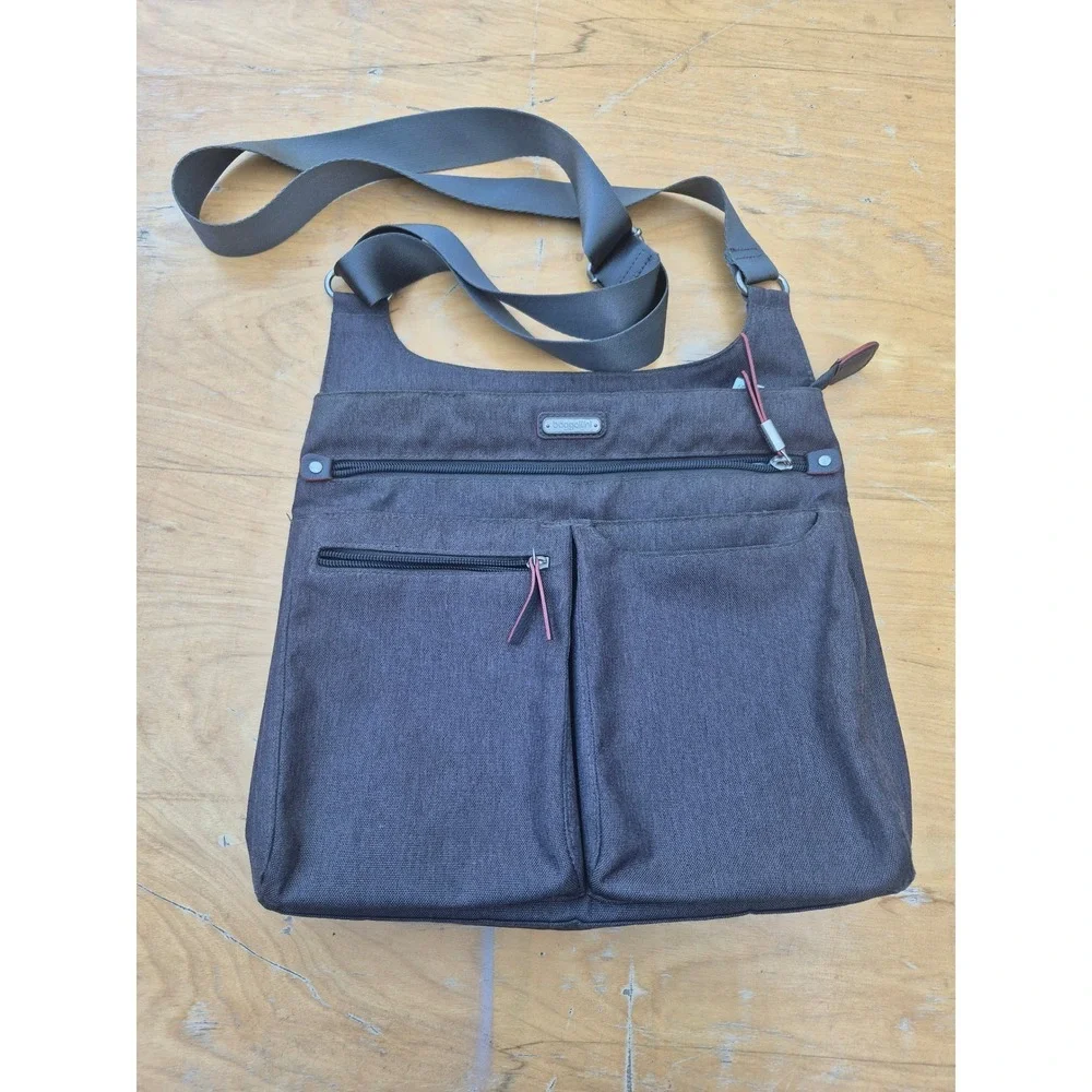 Baggallini Crossbody Bag Charcoal Gray Multi Pocket Travel Messenger Purse